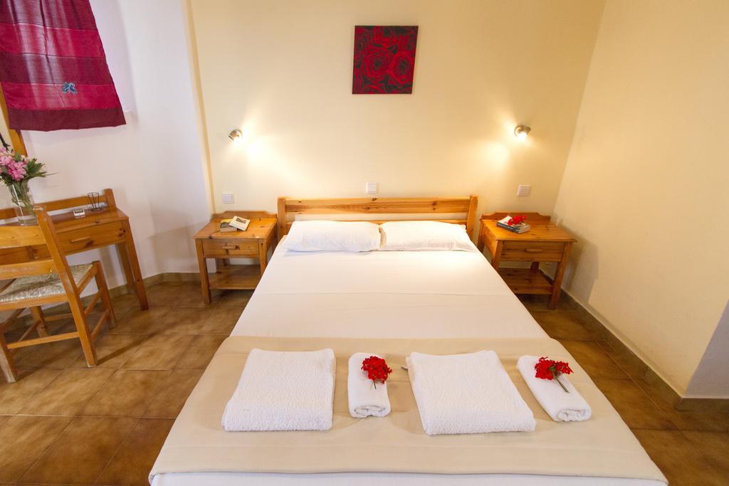 Kalami Rooms Falasarna Esterno foto