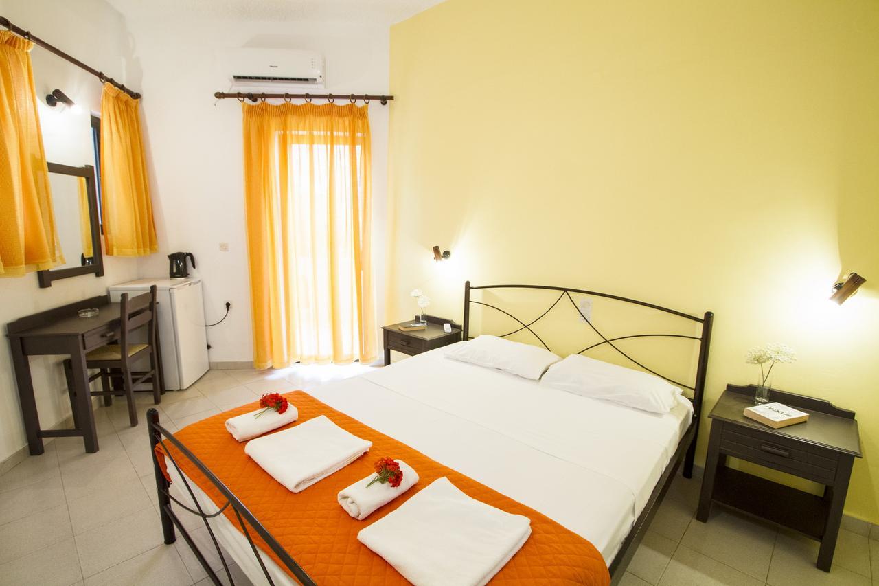 Kalami Rooms Falasarna Esterno foto